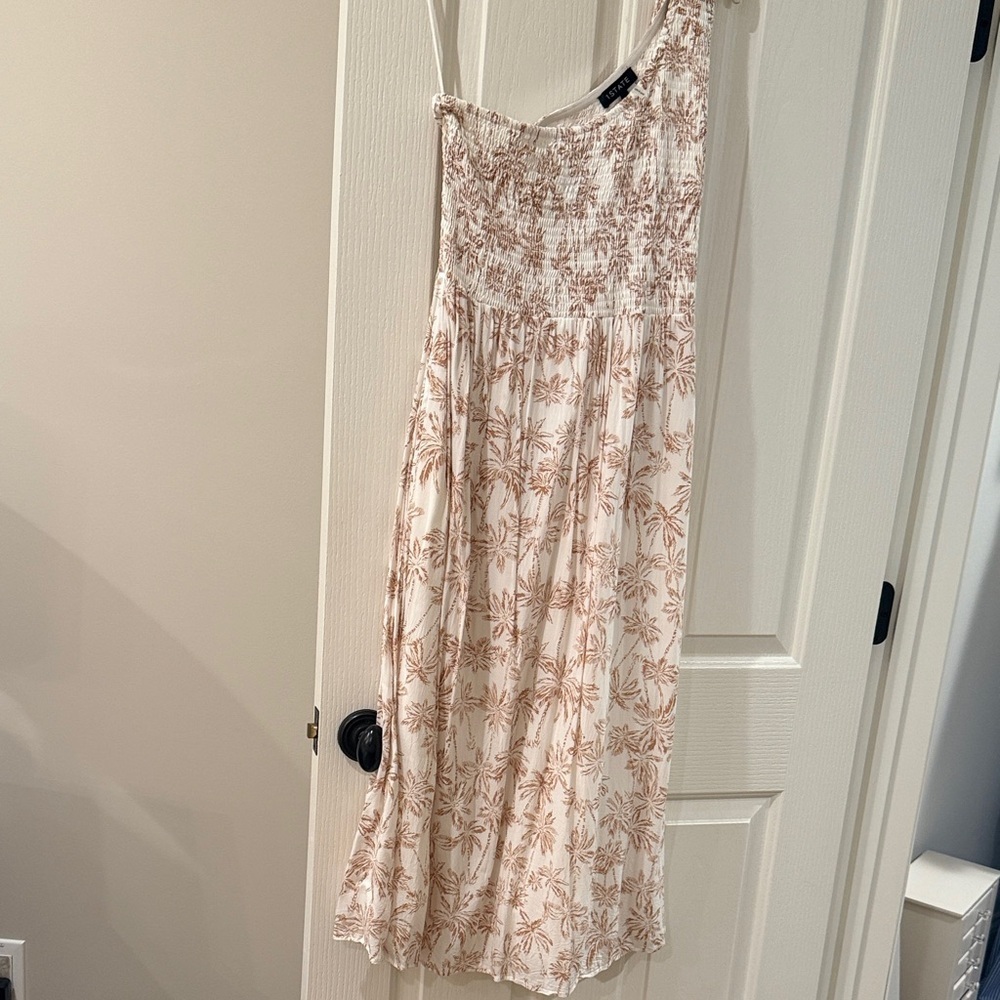 1. State Floral Print Dress in Cream and Brown vacation one shoulder - Picture 2 of 4